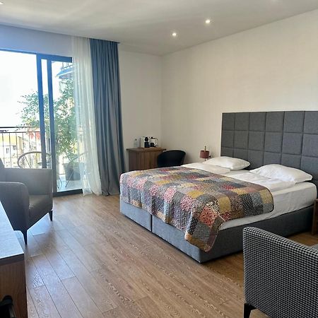 Hotel Homey 코불레티 외부 사진