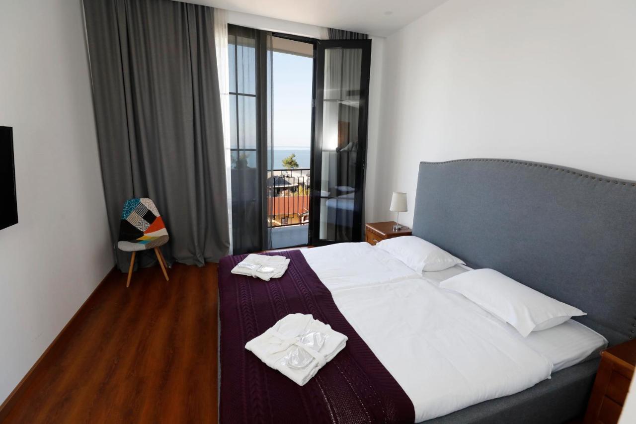 Hotel Homey 코불레티 외부 사진