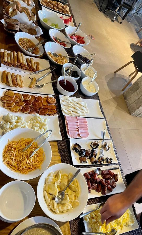 Hotel Homey 코불레티 외부 사진