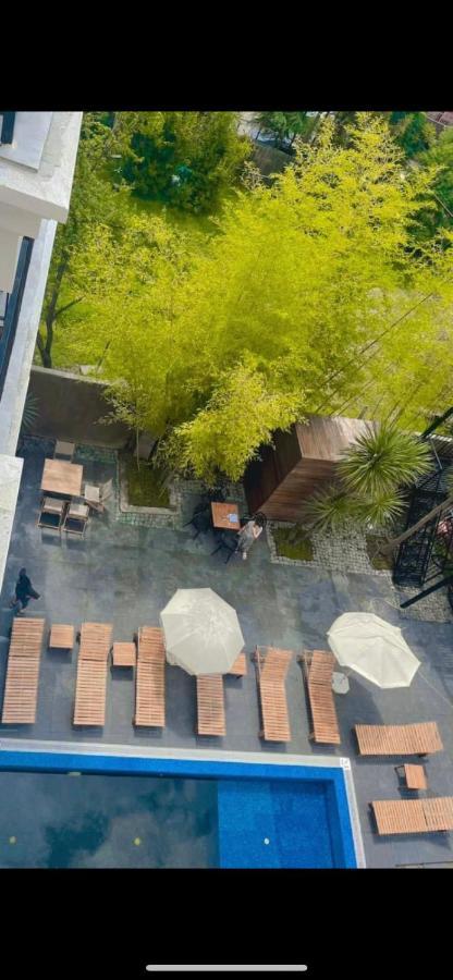 Hotel Homey 코불레티 외부 사진