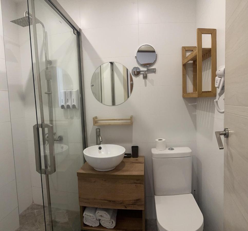 Hotel Homey 코불레티 외부 사진