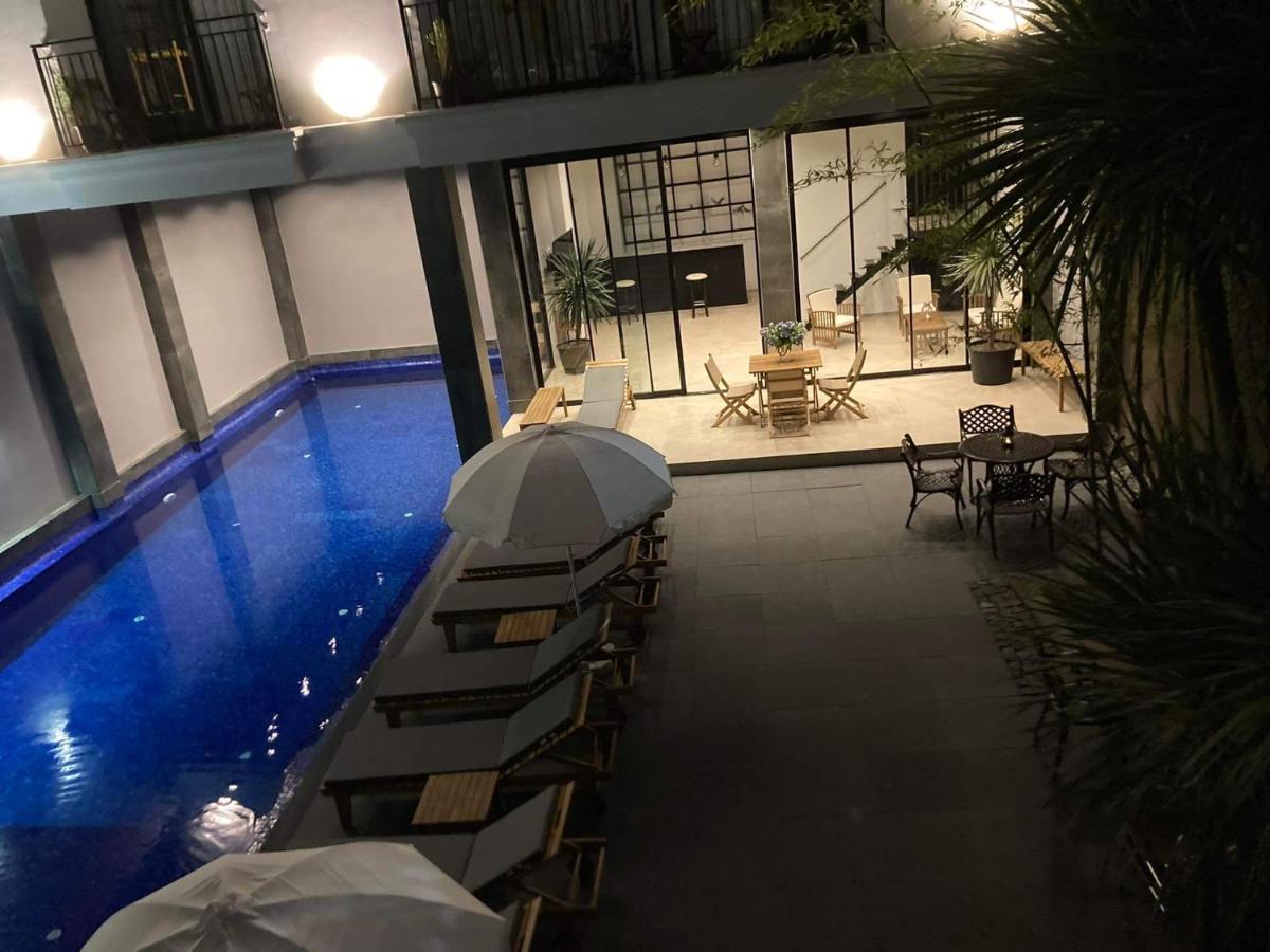 Hotel Homey 코불레티 외부 사진