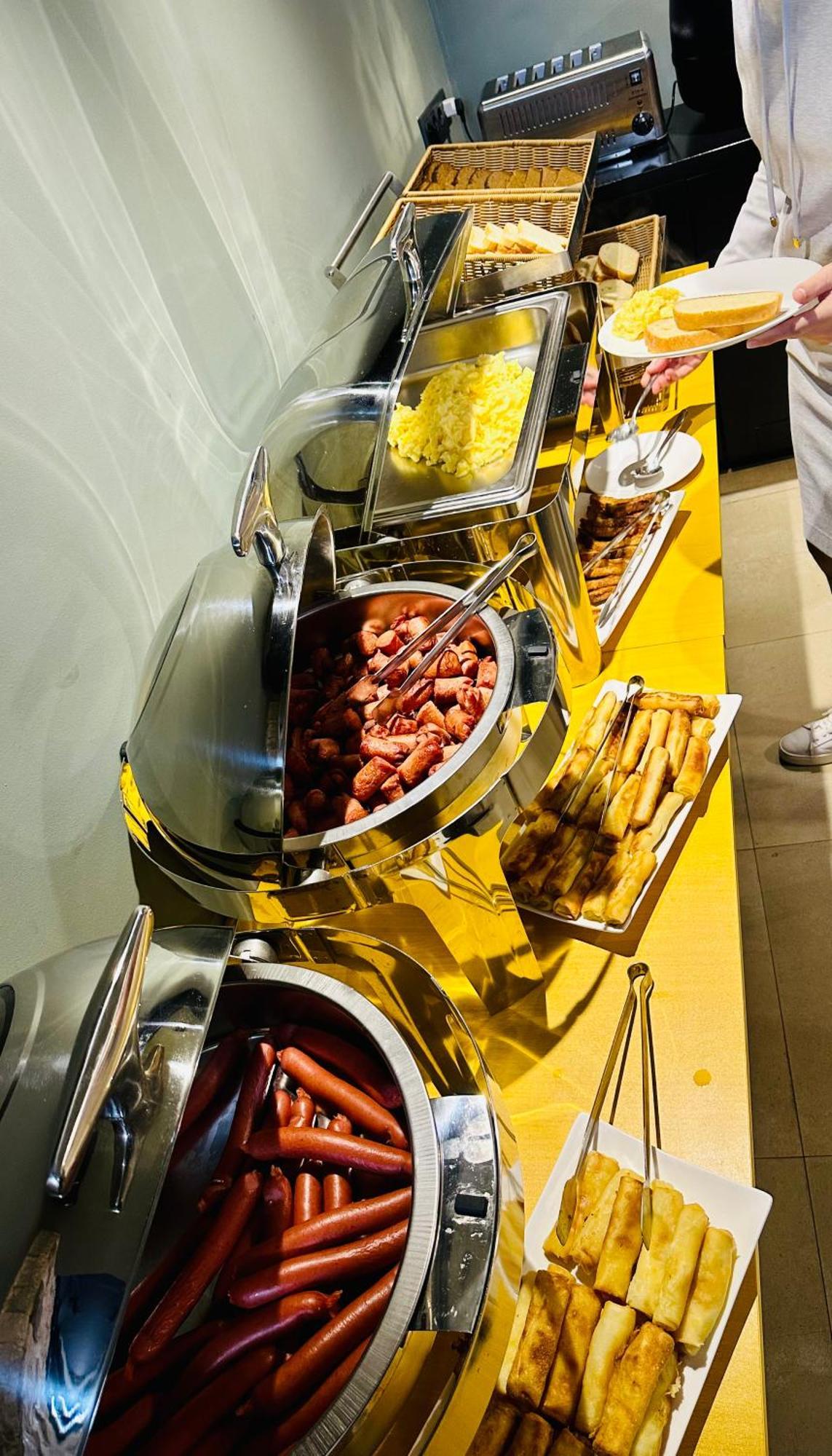 Hotel Homey 코불레티 외부 사진