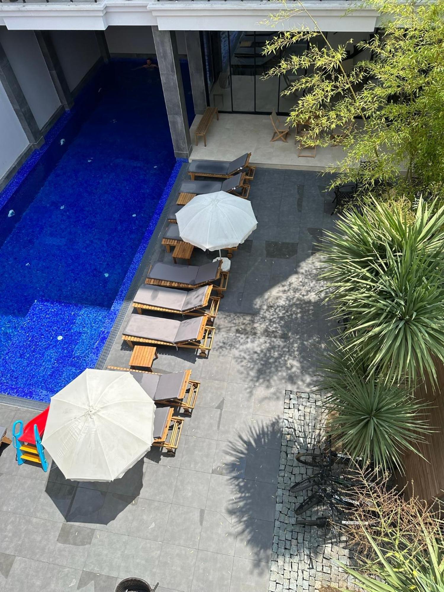 Hotel Homey 코불레티 외부 사진